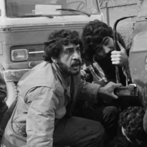 25 Intense Images From The Iranian Revolution