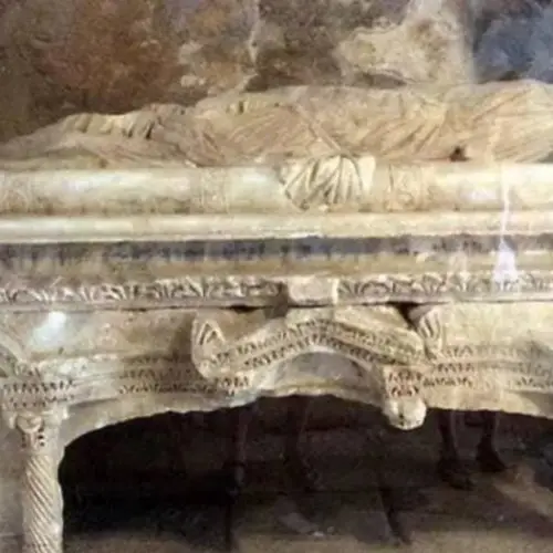 Archaeologists Believe They've Discovered The Tomb Of Santa Claus