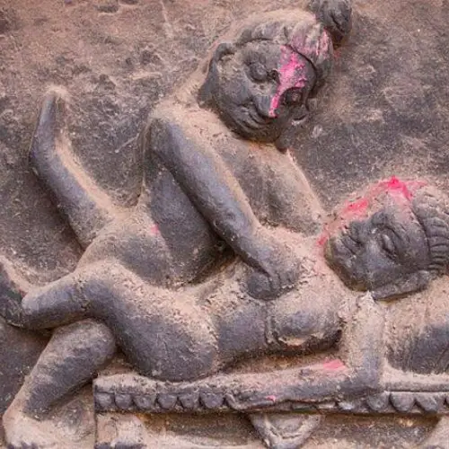 29 Photos Of Erotic Art Throughout History, From Egyptian Papyruses To The Ruins Of Pompeii