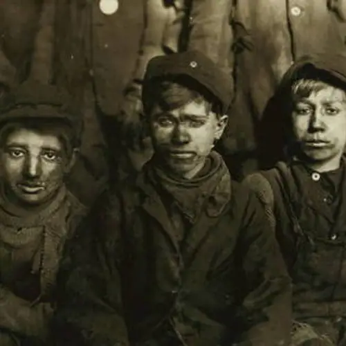 31 Child Labor Photos That Expose The Ugly History Of American Coal