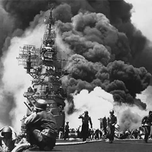 Dramatic Footage Of Kamikaze Pilots In Action [VIDEO]