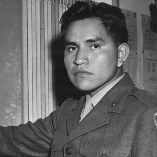 Ira Hayes Raised The Flag At Iwo Jima – But His Story Ended In Tragedy