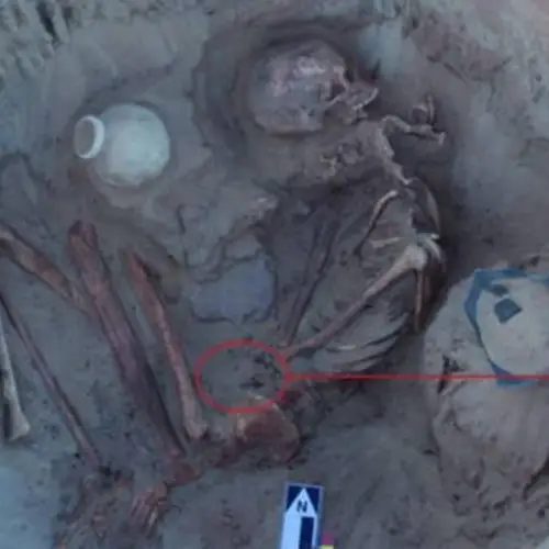 Scientists Discover The Remains Of A 3,700-Year-Old Egyptian Woman And Her Fetus Who Died In Childbirth