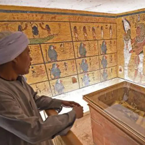 29 Photos Of King Tutankhamun's Tomb That Will Take Your Breath Away