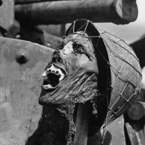33 Captivating Photos From The Battle Of Guadalcanal, America's First Offensive Of WWII