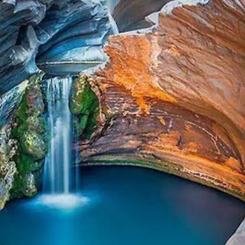 21 Stunning Photos Of The Australian Outback's 2 Billion-Year-Old Natural Wonder