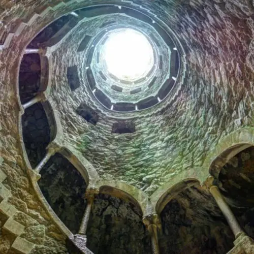 Portugal's 'Palace Of Mystery': 25 Eerie Photos Of Quinta Da Regaleira