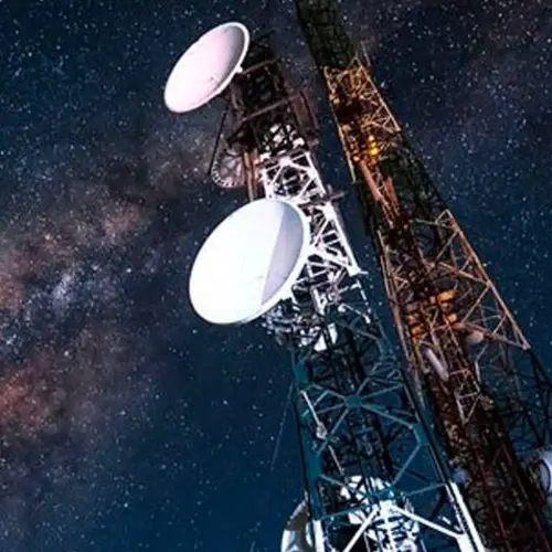 There's A Radio Signal Repeating Every 16 Days From Deep Space — And It's Baffling Scientists