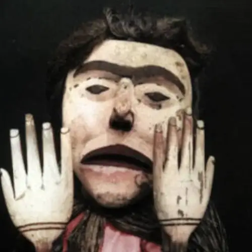 33 Photos Of Early 20th-Century Native American Masks Brought To Life In Color