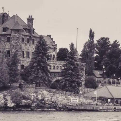Explore Singer Castle, New York's Turn-Of-The-Century Palace Filled With Secret Passageways And A Dungeon
