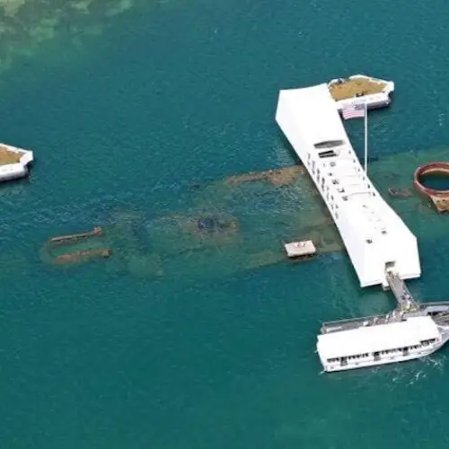 9 Of History's Most Famous Shipwrecks — And How These Doomed Vessels Met Their Ends