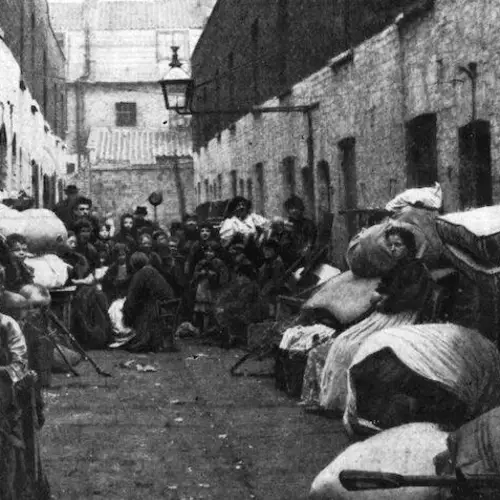'The Smell Of A Graveyard:' 27 Haunting Images Of Life In Victorian England's Slums