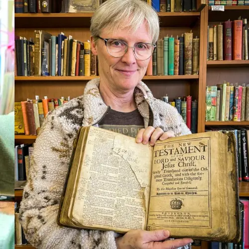 This 318-Year-Old Scottish Bible Was Just Discovered In An Iowa Retirement Home