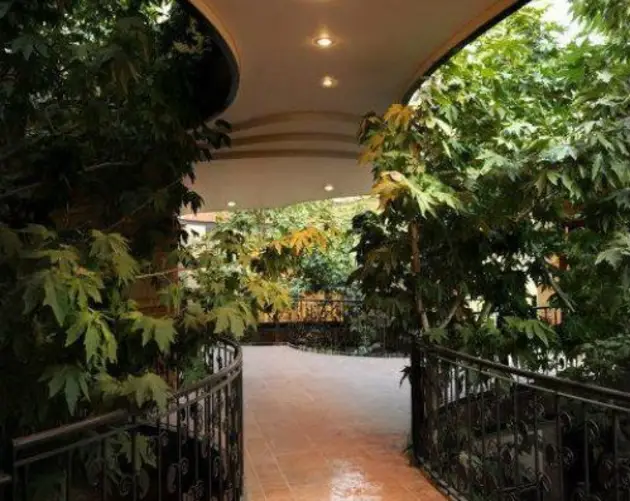 Niavaran Complex Garden