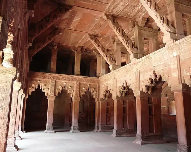 Walls Of Jahangiri Mahal