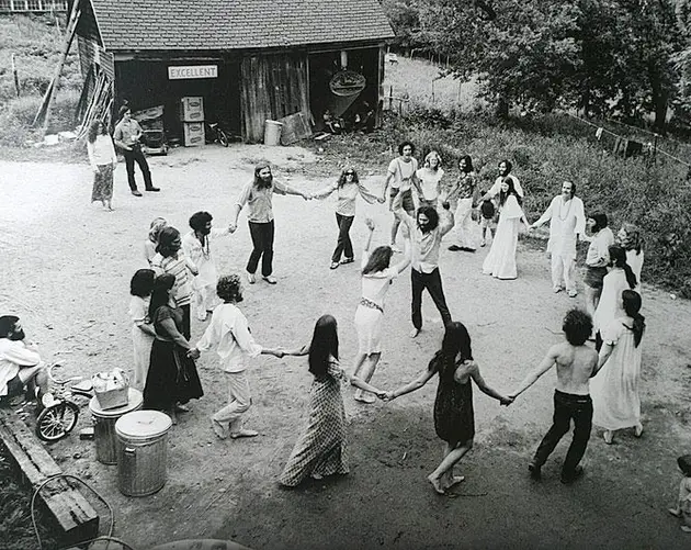 Life On Hippie Communes In The 1970s