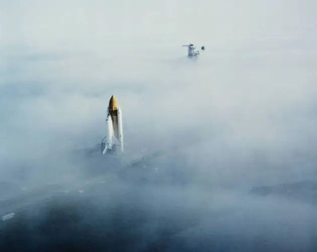 Challenger Among Mist