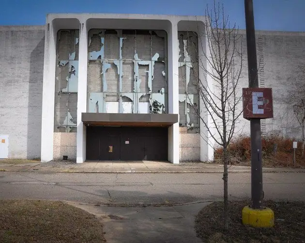 Entrance Of Rundown Mall