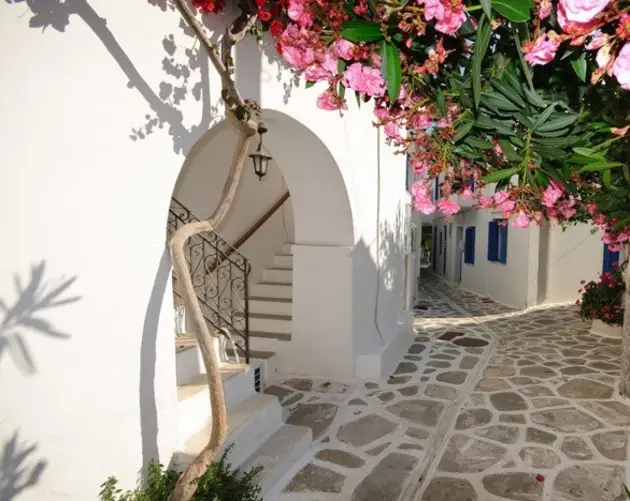 Most Beautiful Towns Santorini Streets