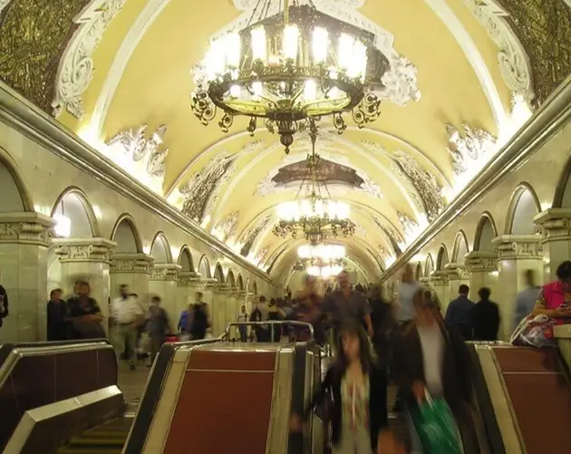 Moscow Metro Komsomolskaya Escalator