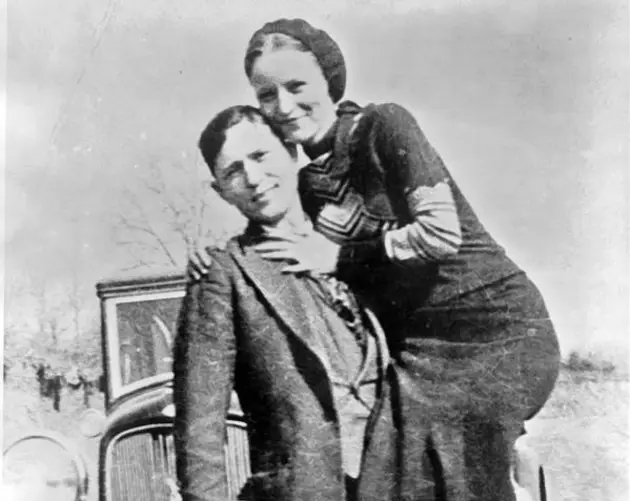 Bonnie And Clyde Famous Gangsters