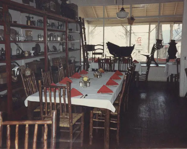 Inside Benjamins Old Restaurant