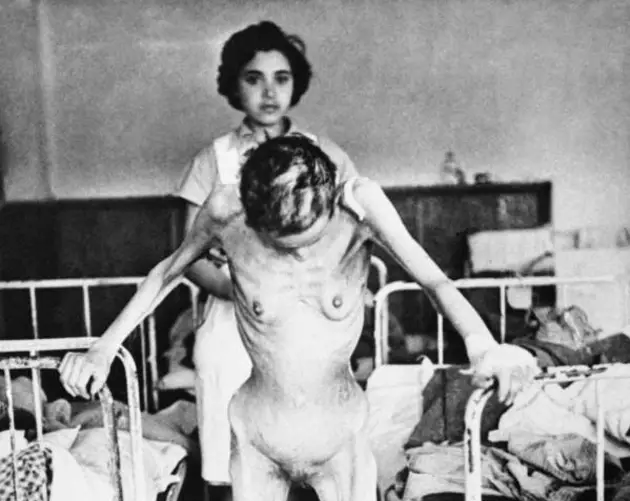 Naked Survivor Learning To Walk