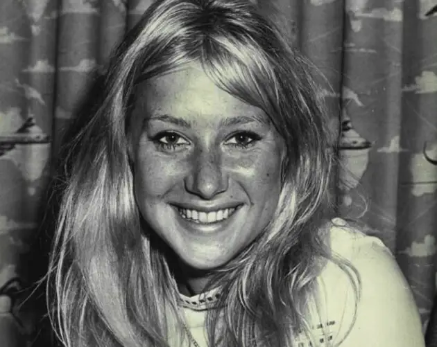 Helen Mirren Sweater Smiling
