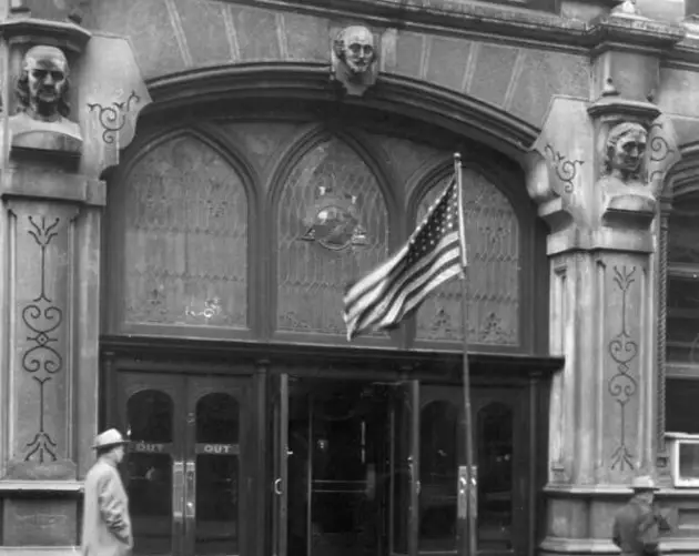 Entrance Of Cincinnati Public Library