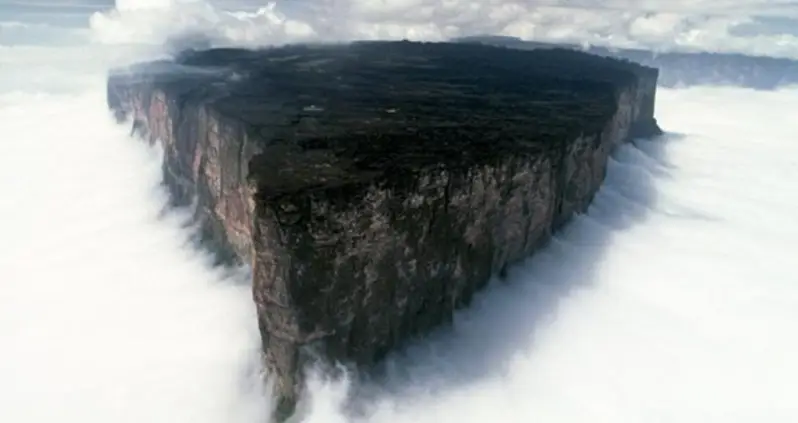 The Mind-Blowing Mount Roraima In 22 Photos