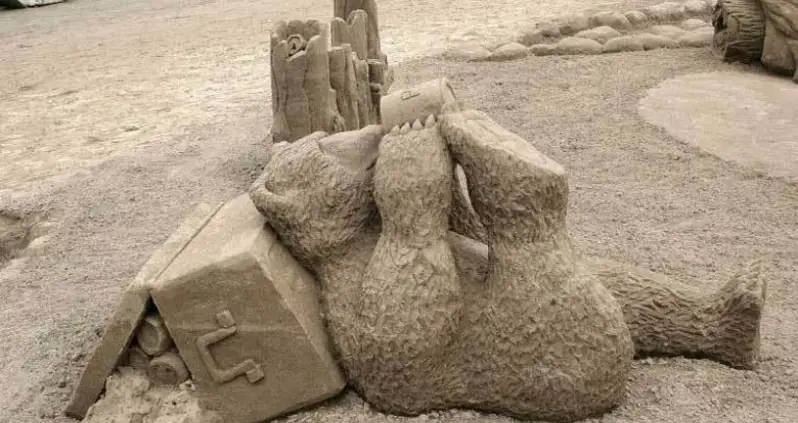 The Amazing World Of Sand Art