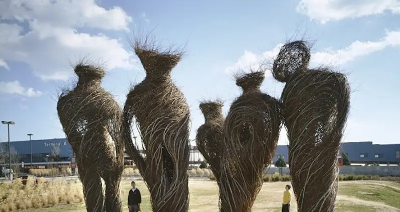 Patrick Dougherty’s Stunning, Eco-Friendly Sculptures