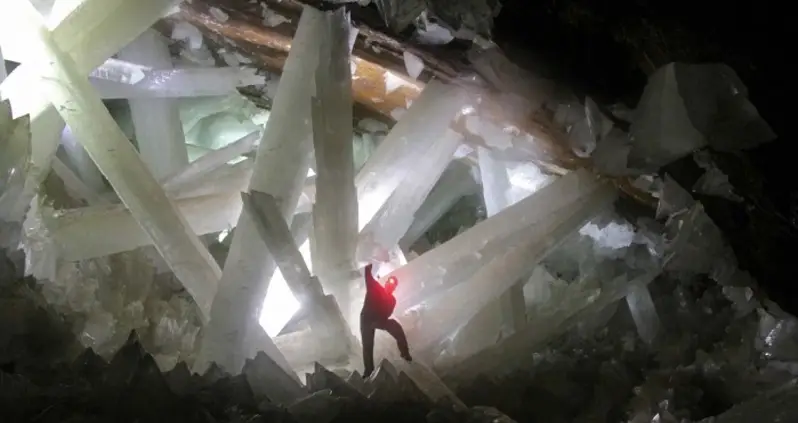 Mexico’s Mesmerizing (And Deadly) Cave Of Crystals