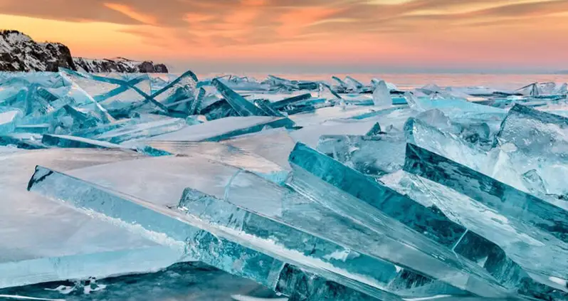 23 Mind-Blowing Photos Of Lake Baikal, The Deepest And Oldest Freshwater Lake In The World