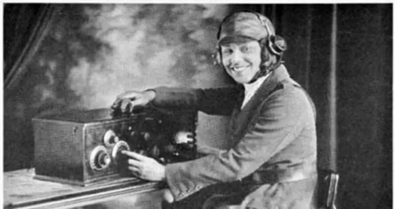 7 Brilliant Female Aviators Besides Amelia Earhart