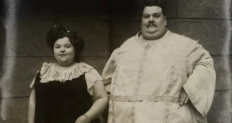 What Did The “World’s Largest Couple” Look Like 100 Years Ago?