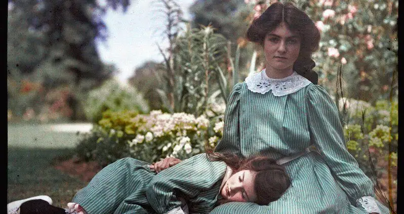 Etheldreda Laing’s Autochrome Garden Of Eden