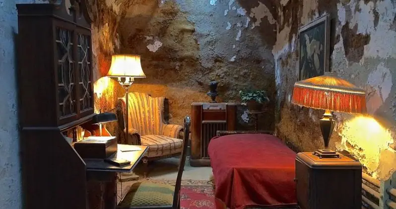 Inside Al Capone’s Luxurious Cell