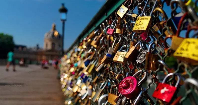 Paris Bids Adieu To Its Famous Love Locks