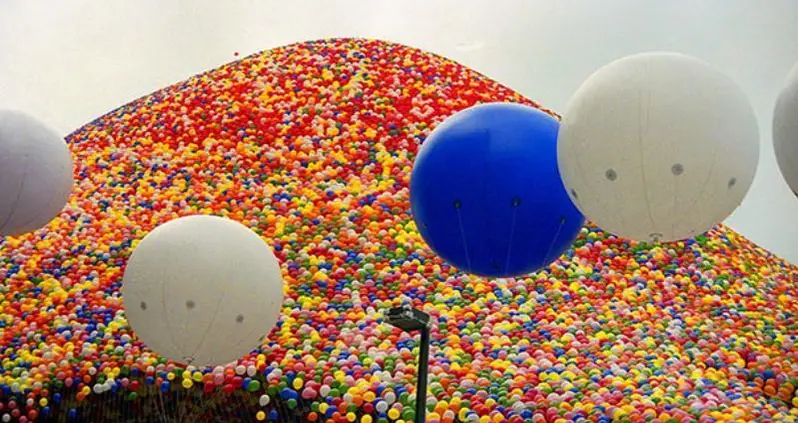 When Cleveland, Ohio Decided To Launch 1.5 Million Balloons At Once