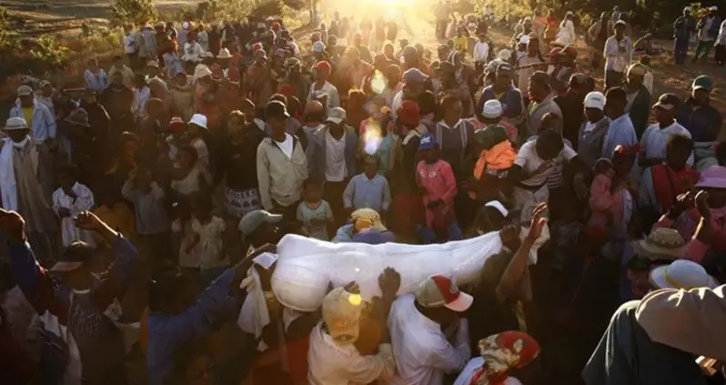 Five Interesting (If Not Brutal) Death Rituals Around The World