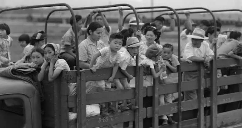 44 Photos Of America’s Japanese Internment Camps — And The Dark History Behind Them