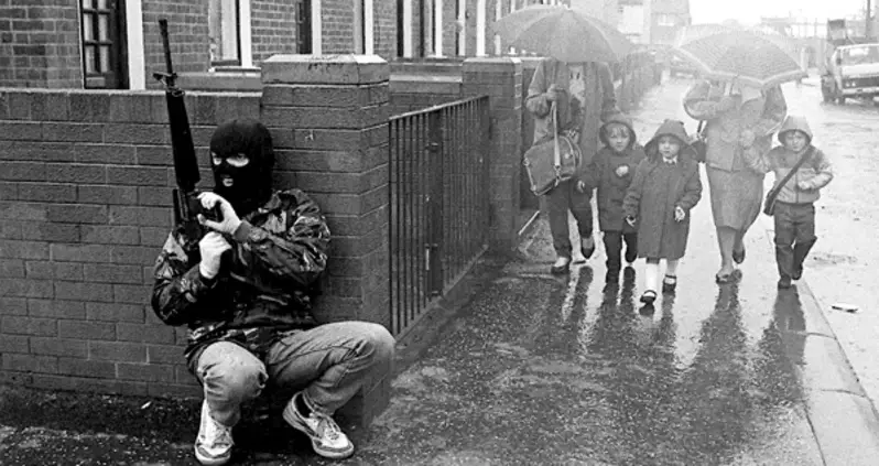 Harrowing Photos From The 30-Year War That Tore Northern Ireland Apart
