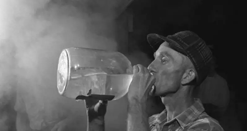 White Lightning: 26 Vintage Photos From The Heyday Of Moonshiners In The South