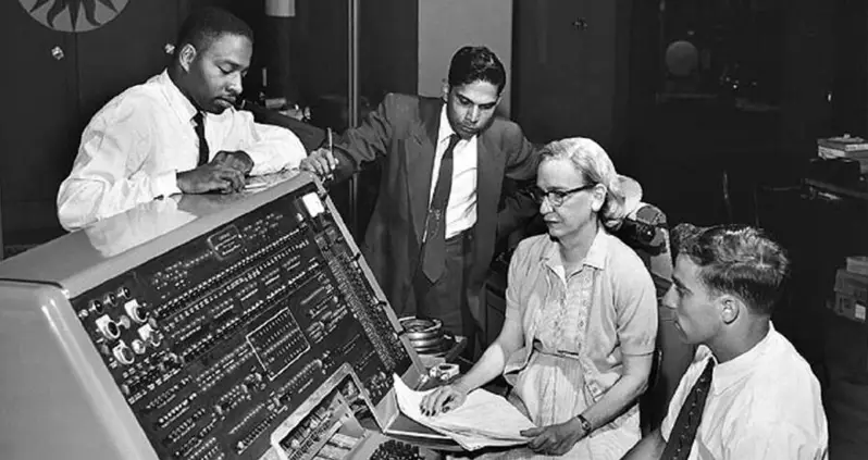 The Story Of ‘Amazing Grace’ Hopper, One Of The First Modern Programmers