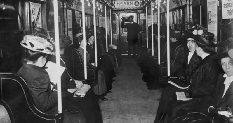 Vintage Photos Of New York Public Transit Like You’ve Never Seen Before (And Won’t Again)