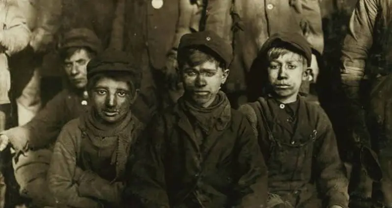 31 Child Labor Photos That Expose The Ugly History Of American Coal