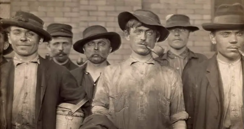 29 Historical Photos Of The Immigrant Laborers Who Helped Build America