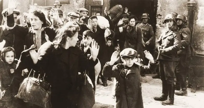 Disturbing Photos Captured Inside The Jewish Ghettos Of The Holocaust