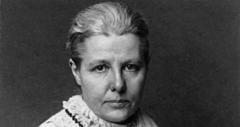 Annie Besant Published A Book On Birth Control — So They Arrested Her